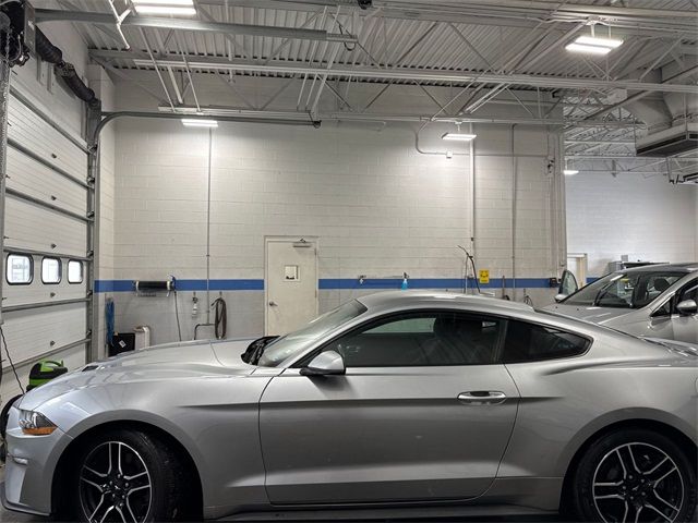 2021 Ford Mustang EcoBoost