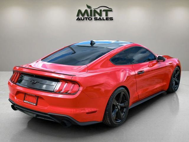 2021 Ford Mustang EcoBoost