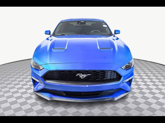 2021 Ford Mustang EcoBoost