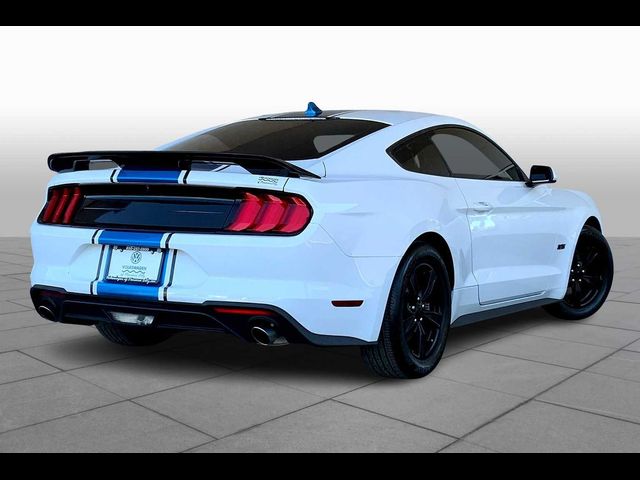 2021 Ford Mustang EcoBoost