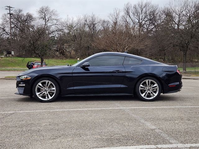 2021 Ford Mustang EcoBoost