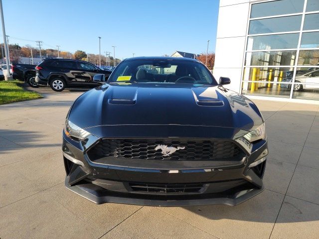 2021 Ford Mustang EcoBoost