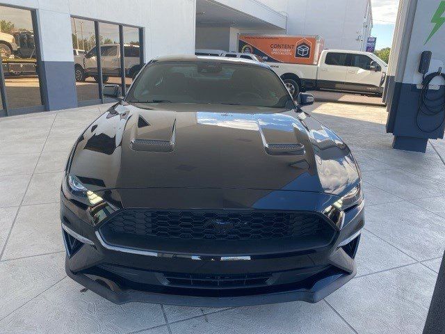 2021 Ford Mustang EcoBoost