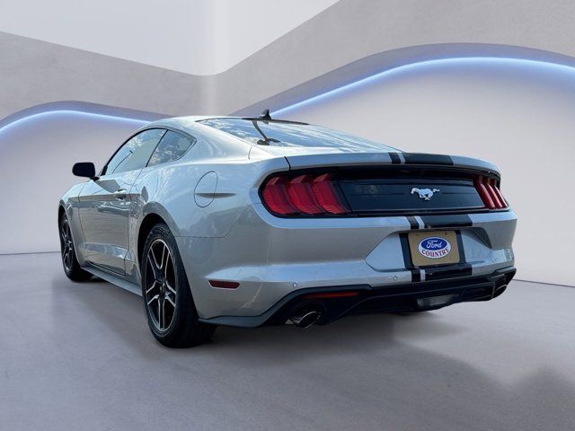 2021 Ford Mustang EcoBoost