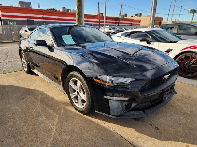 2021 Ford Mustang EcoBoost