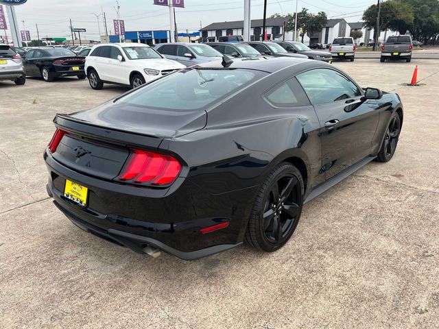 2021 Ford Mustang EcoBoost