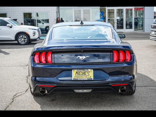 2021 Ford Mustang EcoBoost