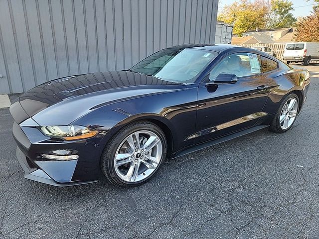 2021 Ford Mustang EcoBoost