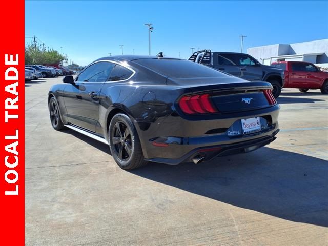 2021 Ford Mustang EcoBoost