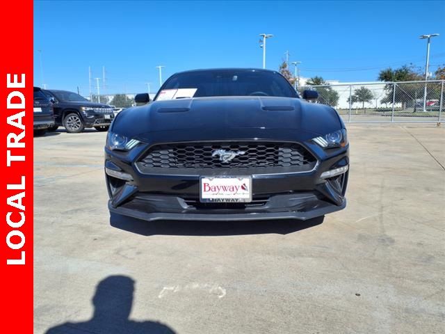 2021 Ford Mustang EcoBoost