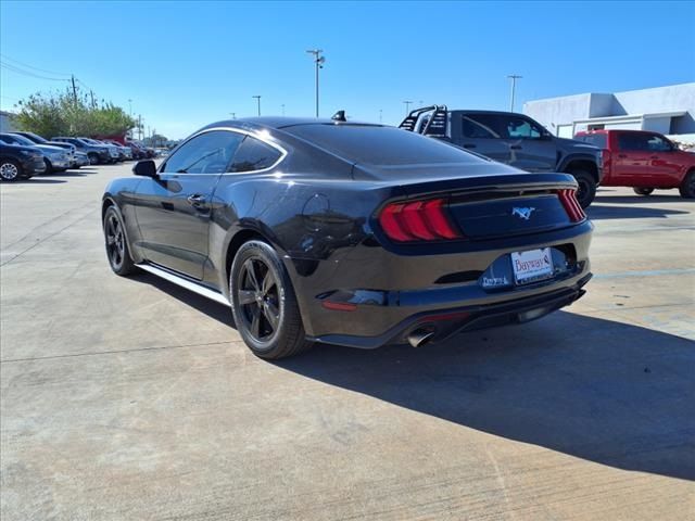 2021 Ford Mustang EcoBoost