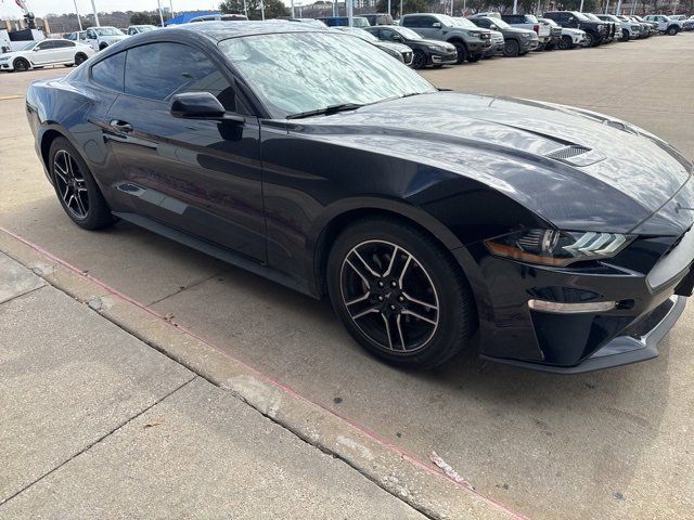 2021 Ford Mustang EcoBoost