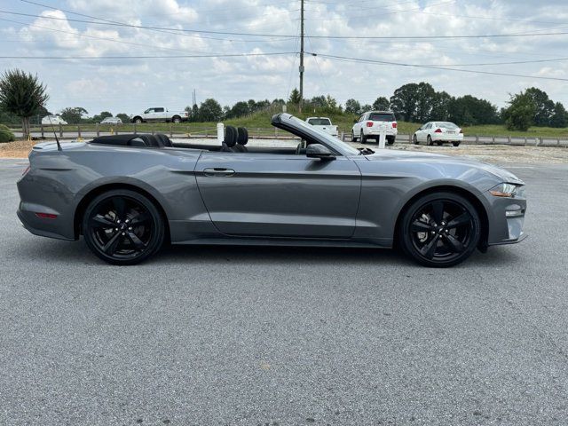 2021 Ford Mustang EcoBoost