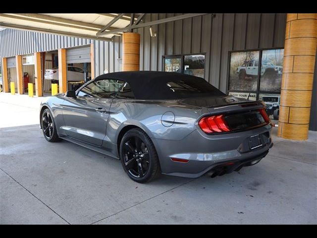 2021 Ford Mustang EcoBoost