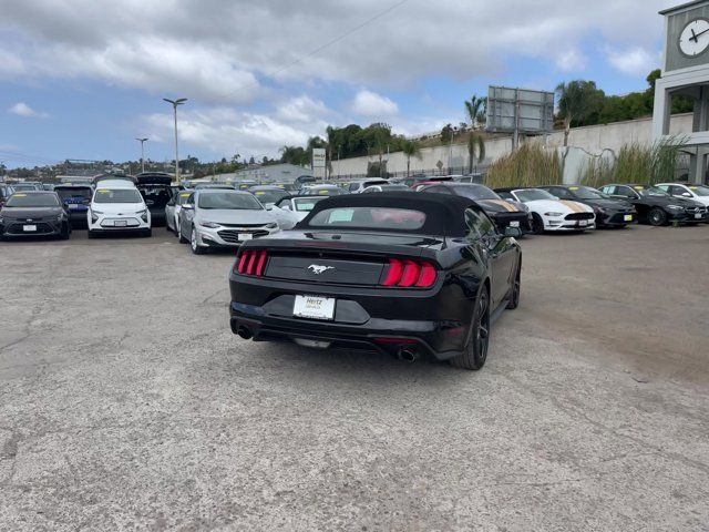 2021 Ford Mustang EcoBoost