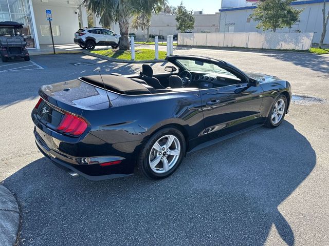 2021 Ford Mustang EcoBoost