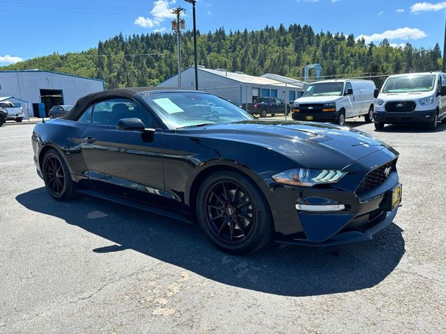 2021 Ford Mustang EcoBoost