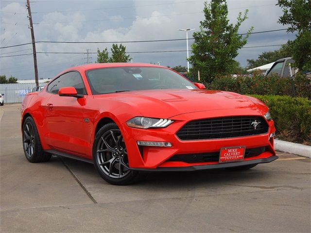 2021 Ford Mustang EcoBoost