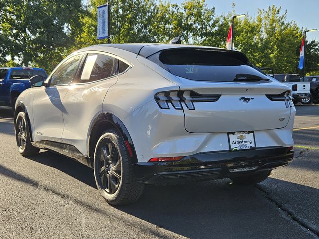 2021 Ford Mustang Mach-E California Route 1