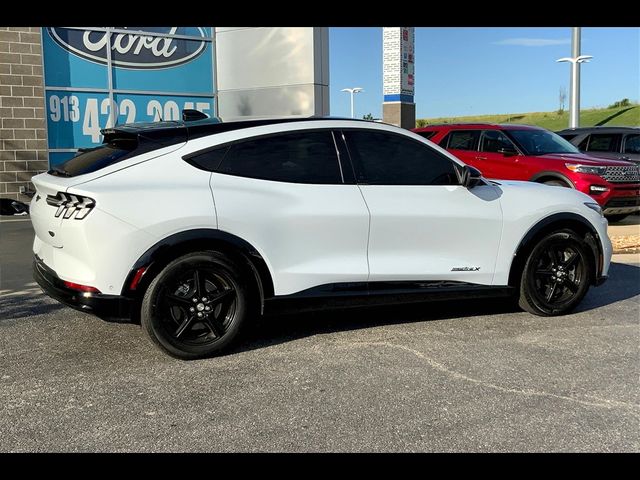 2021 Ford Mustang Mach-E California Route 1