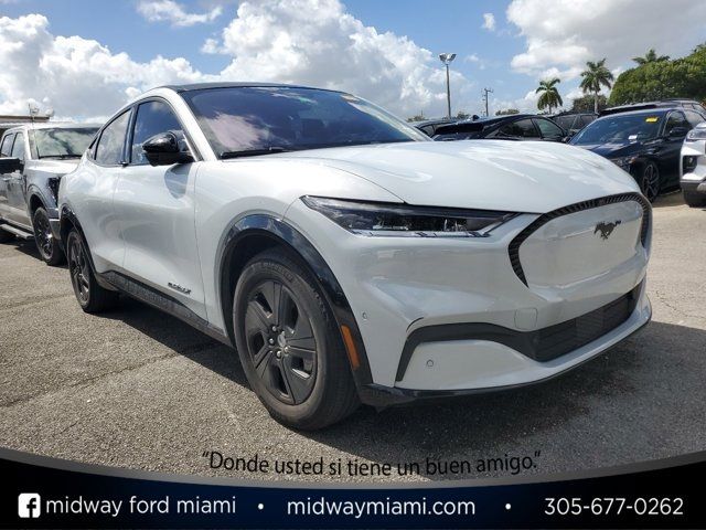 2021 Ford Mustang Mach-E California Route 1