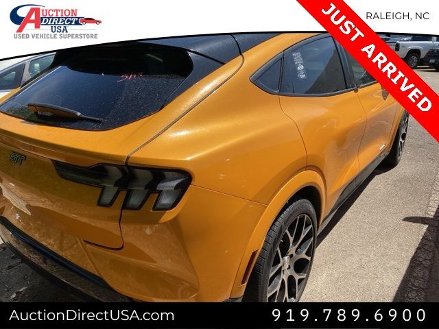 2021 Ford Mustang Mach-E GT