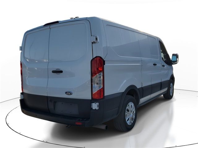 2021 Ford Transit Base