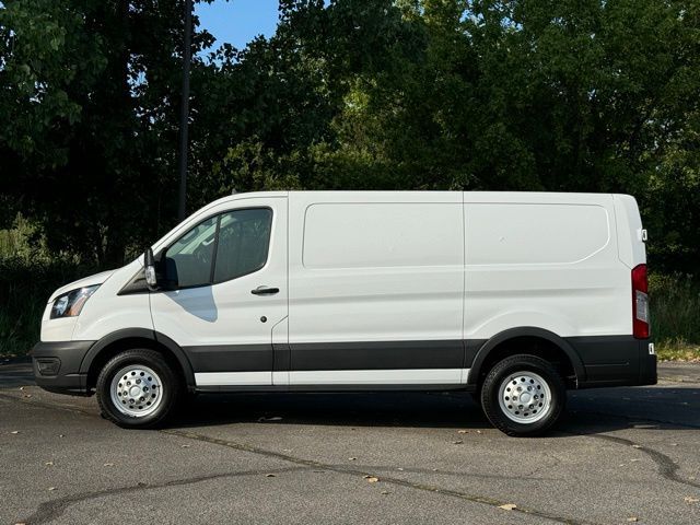 2021 Ford Transit Base