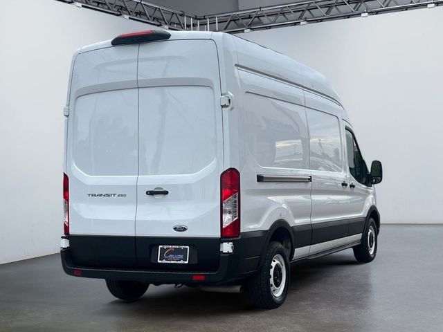 2021 Ford Transit Base