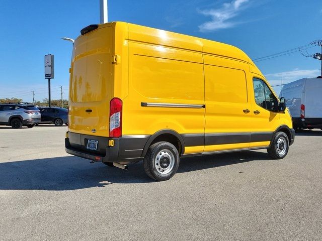 2021 Ford Transit Base