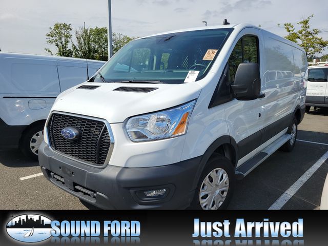 2021 Ford Transit Base