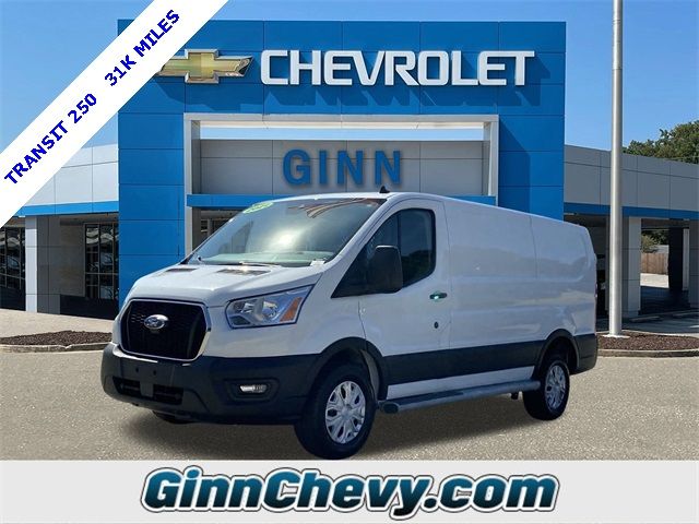 2021 Ford Transit Base