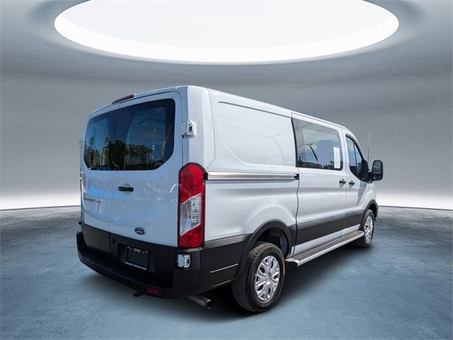 2021 Ford Transit Base