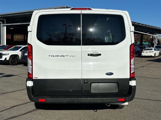 2021 Ford Transit Base