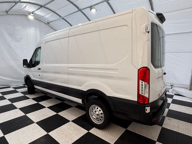 2021 Ford Transit Base