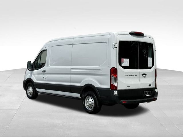 2021 Ford Transit Base