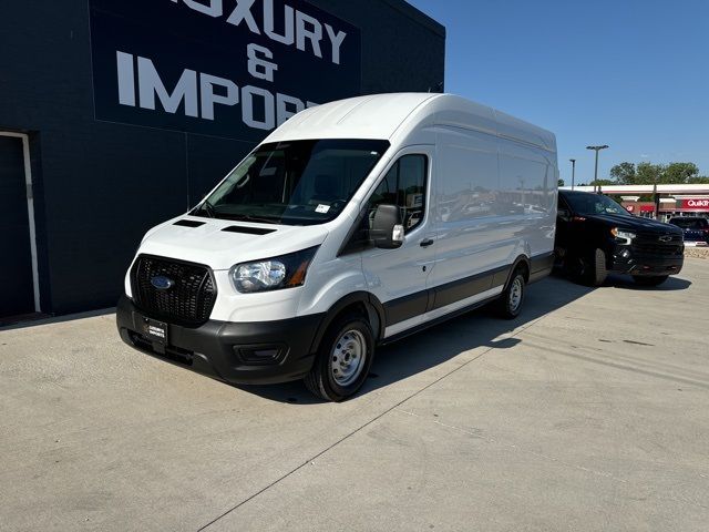 2021 Ford Transit Base