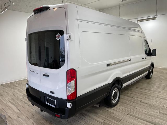 2021 Ford Transit Base