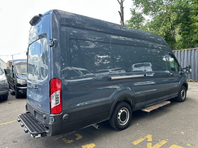 2021 Ford Transit Base