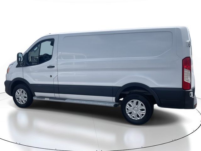 2021 Ford Transit Base