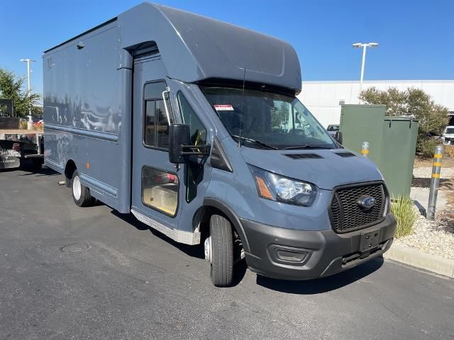 2021 Ford Transit Base