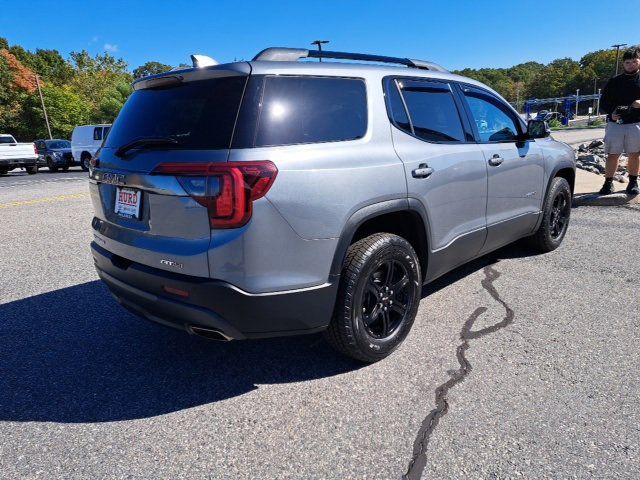 2021 GMC Acadia AT4