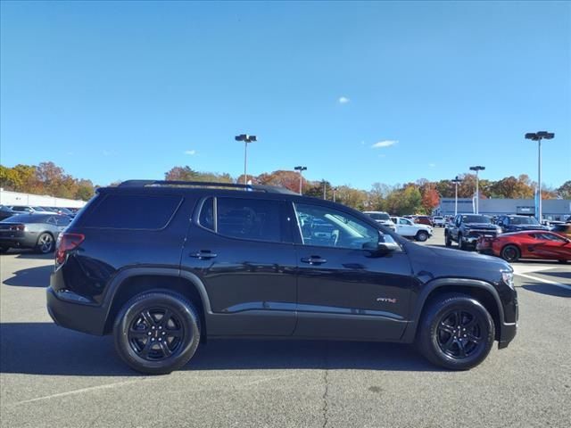 2021 GMC Acadia AT4