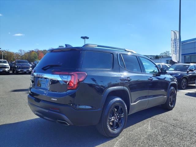 2021 GMC Acadia AT4