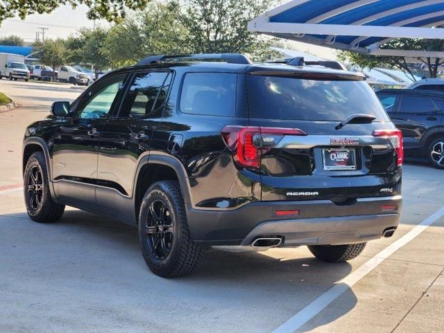 2021 GMC Acadia AT4