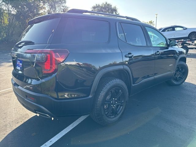 2021 GMC Acadia AT4