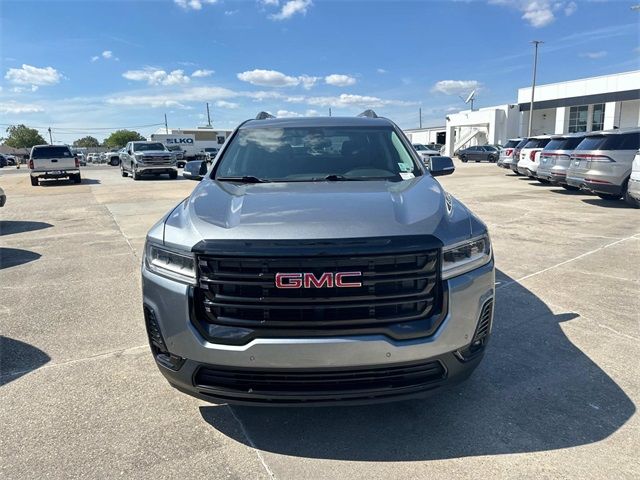 2021 GMC Acadia SLT