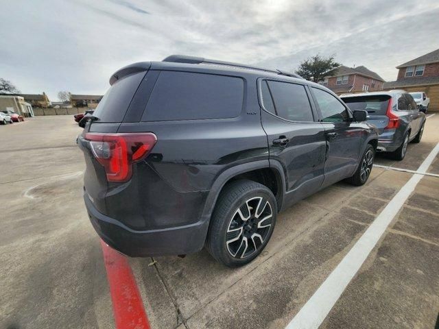 2021 GMC Acadia SLT