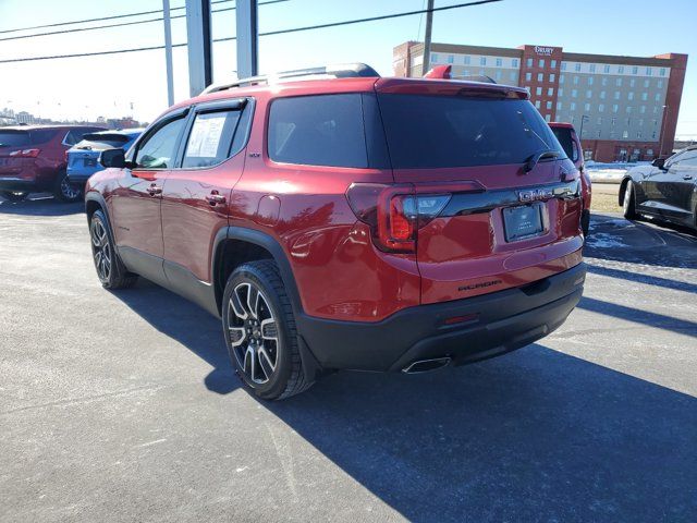 2021 GMC Acadia SLT