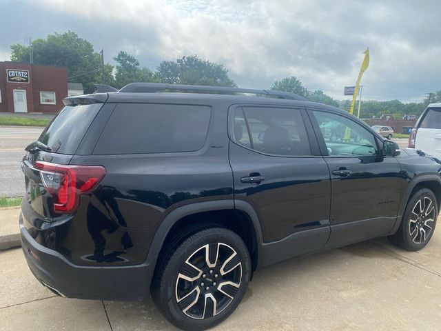 2021 GMC Acadia SLT